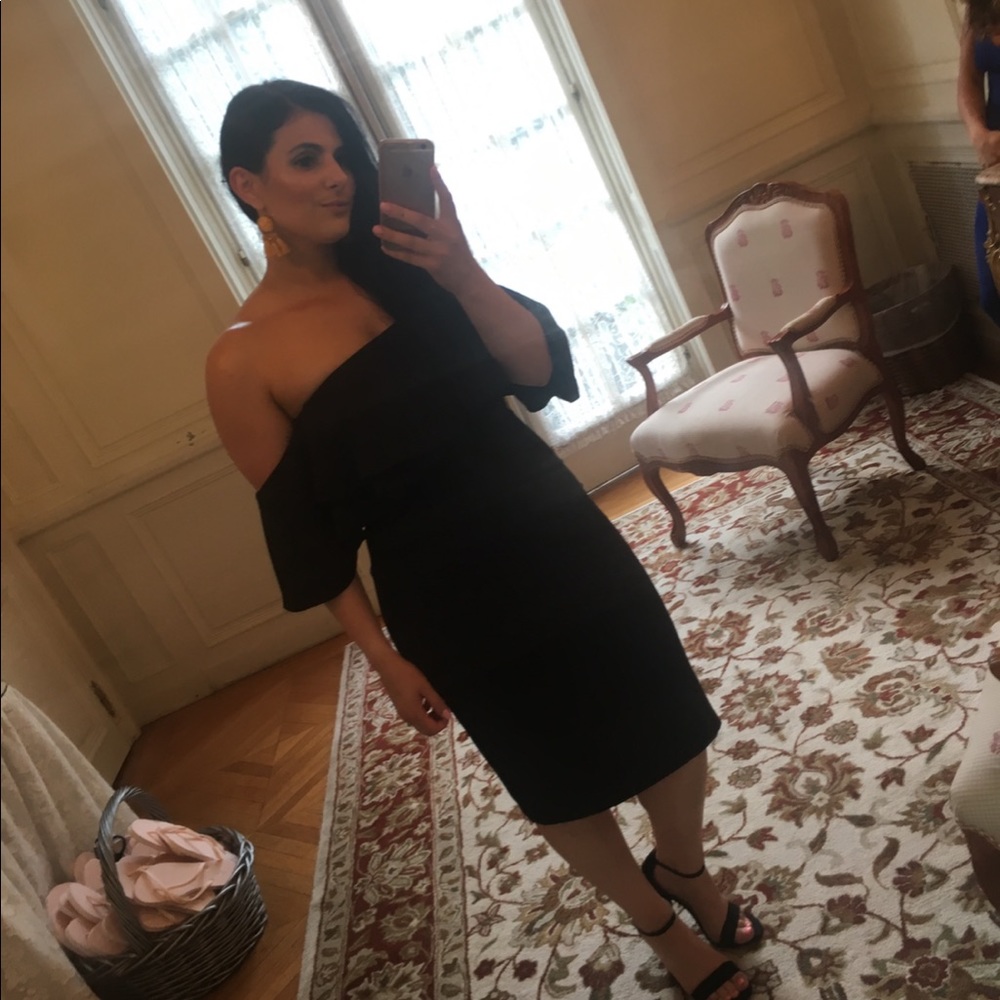 Lulus offshoulder bodycon dress